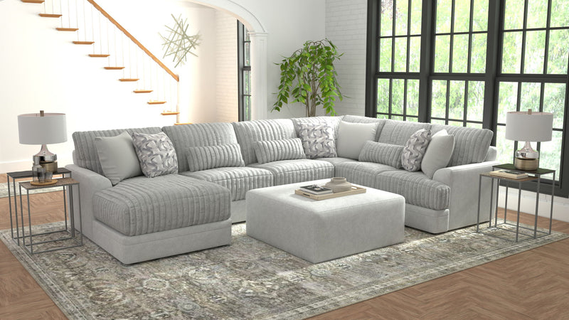 Titan - Sectional With Comfort Coil Seating, Cocktail Ottoman And Accent Pillows Included