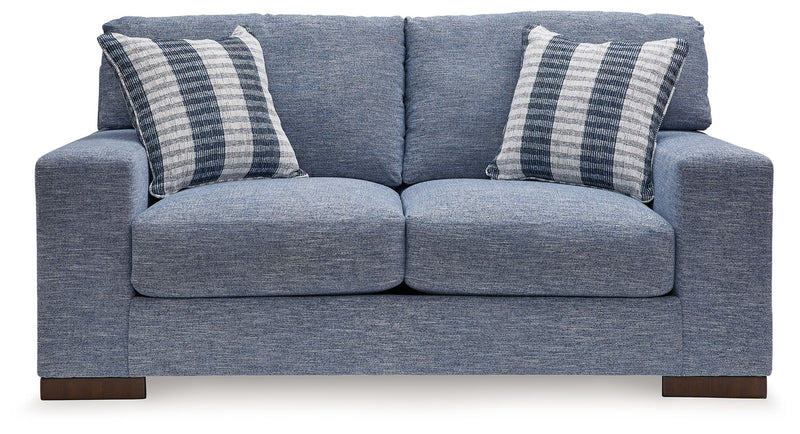 Belvoir - Loveseat