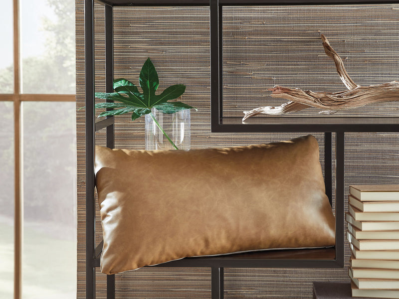 Danvale - Pillow