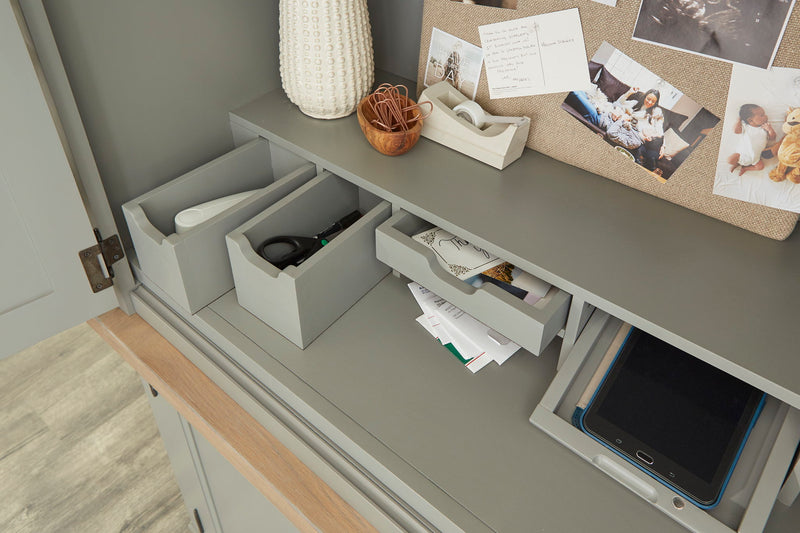 Americana Modern - Workstation with LED Light