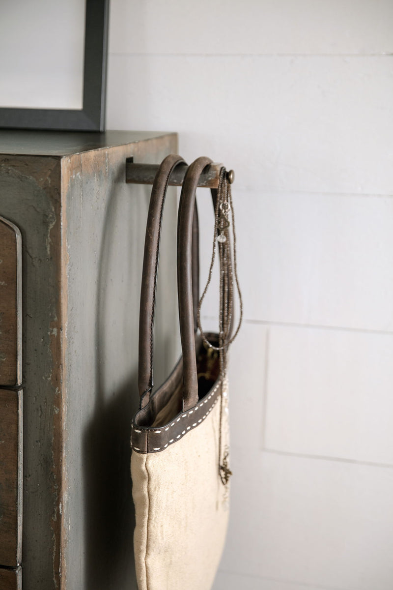 Ciao Bella - Accent Chest