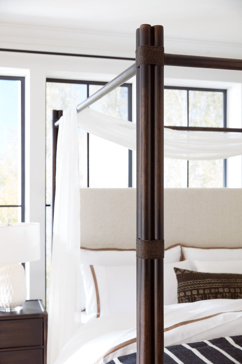 Retreat - Pole Rattan Upholstered Poster Bed With Canopy