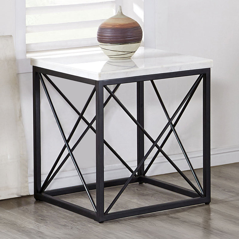 Skyler - Table