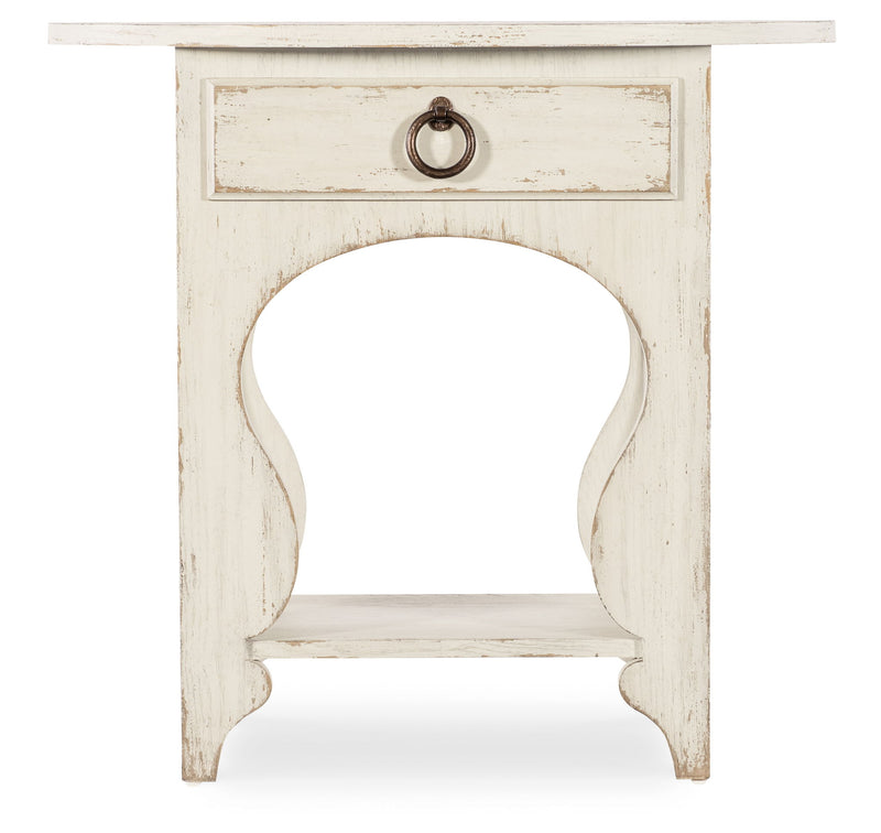 Americana - One-Drawer Oval Nightstand