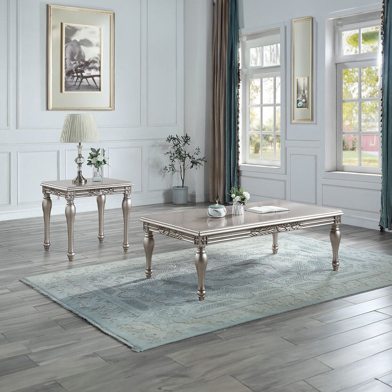 Pelumi - Table