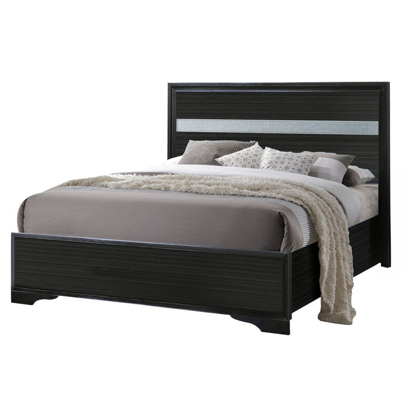 Naima - Contemporary - Bed